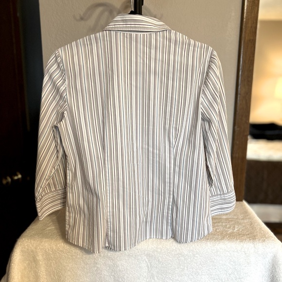 Multicolored Covington Pinstriped 3/4 Sleeve Button-Down Blouse - S - Picture 2 of 3